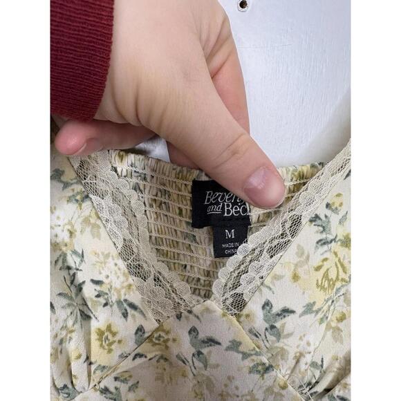 Beverly And Beck Womens Top M Babydoll Lace Trim Peplum Y2K Fitted Ditsy Floral - Picture 12 of 14